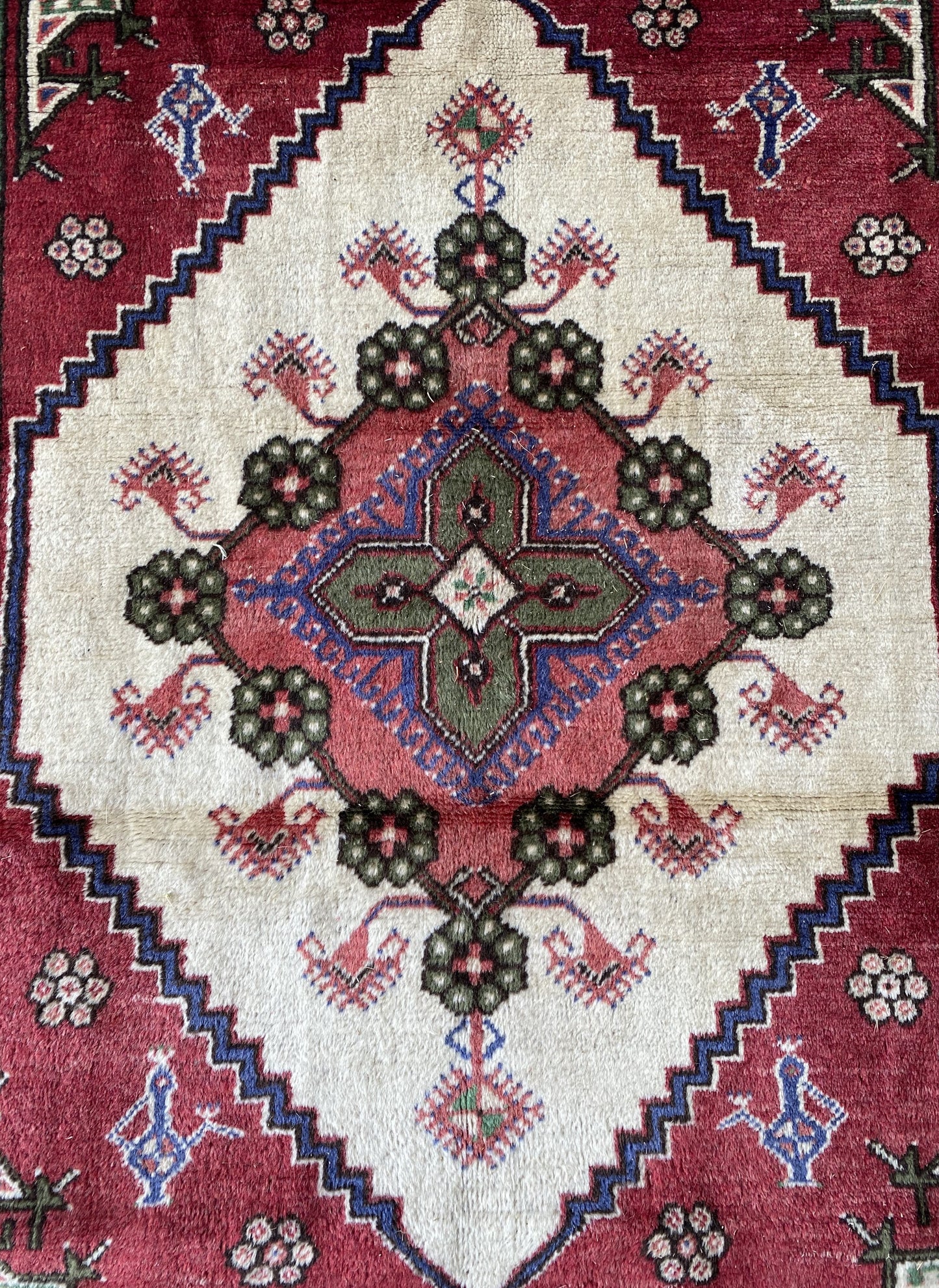 Vintage Anatolian Dazkiri Rug