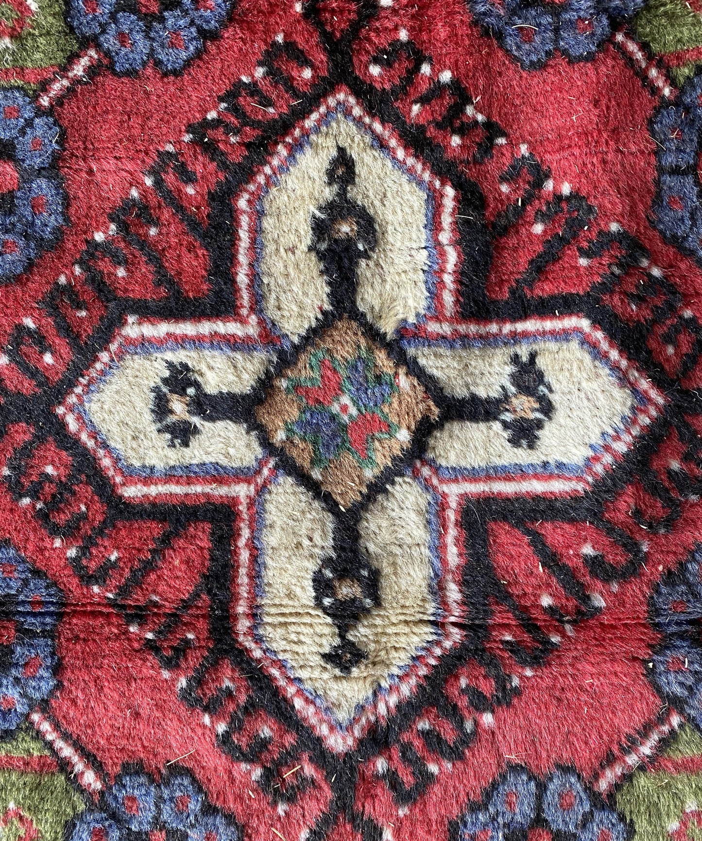 Vintage Anatolian Dazkiri Rug
