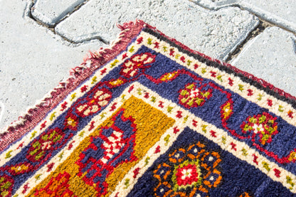 Vintage Anatolian Yahyali Rug