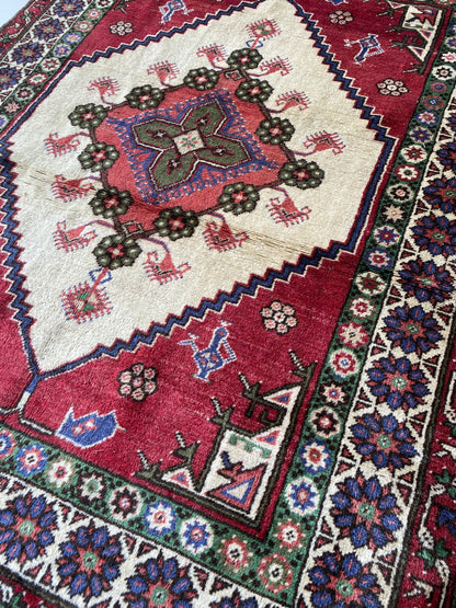 Vintage Anatolian Dazkiri Rug