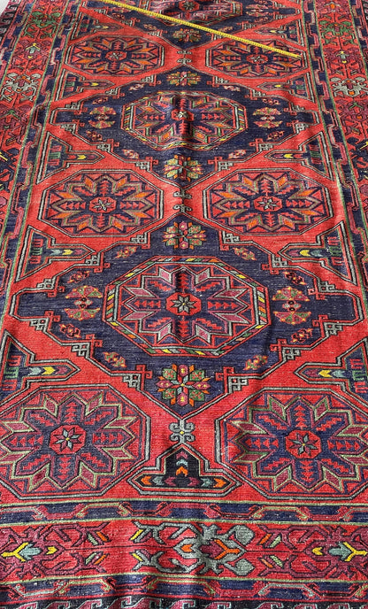 Magnificent Caucasus Sumak Rug
