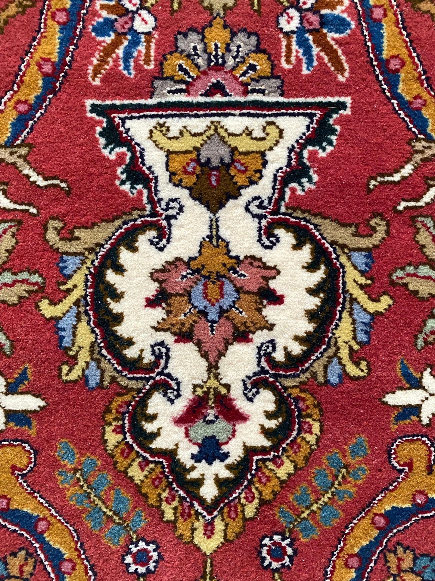 Oriental Round Rug